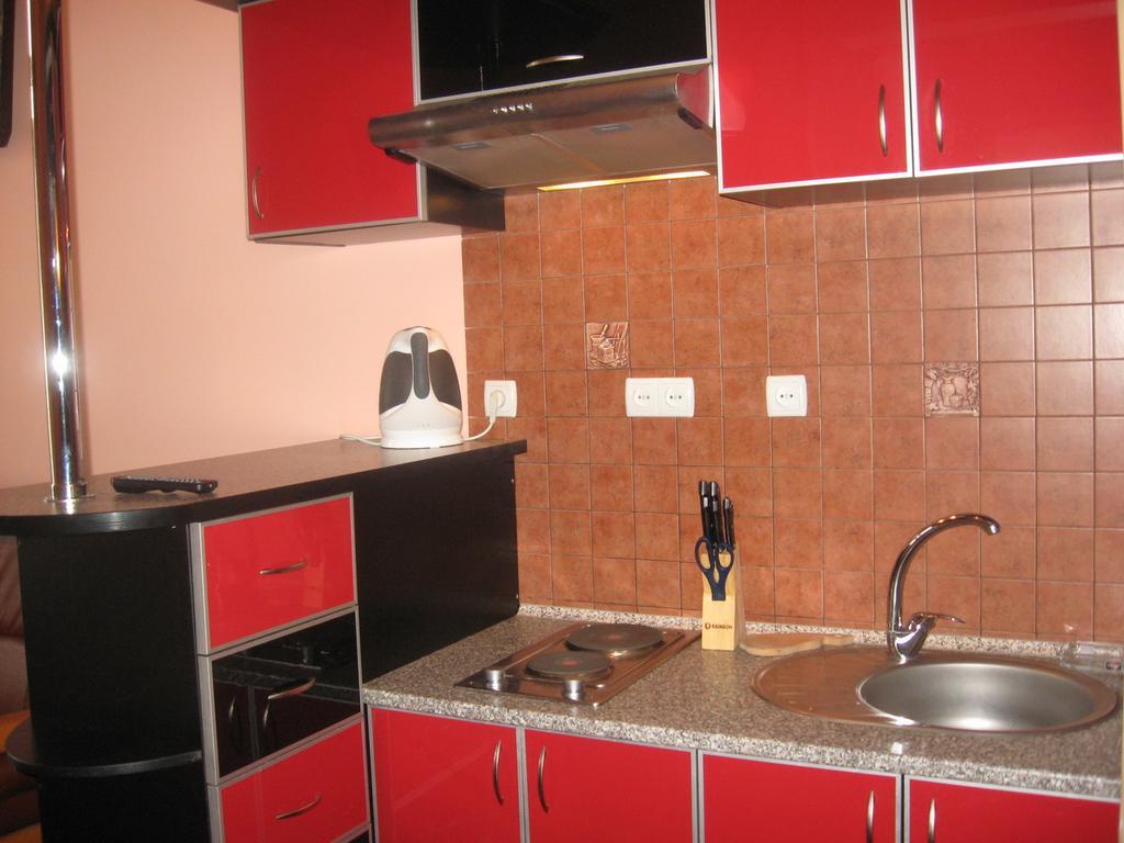 Apartamento Площа Старий Ринок З Балконом Leópolis Exterior foto